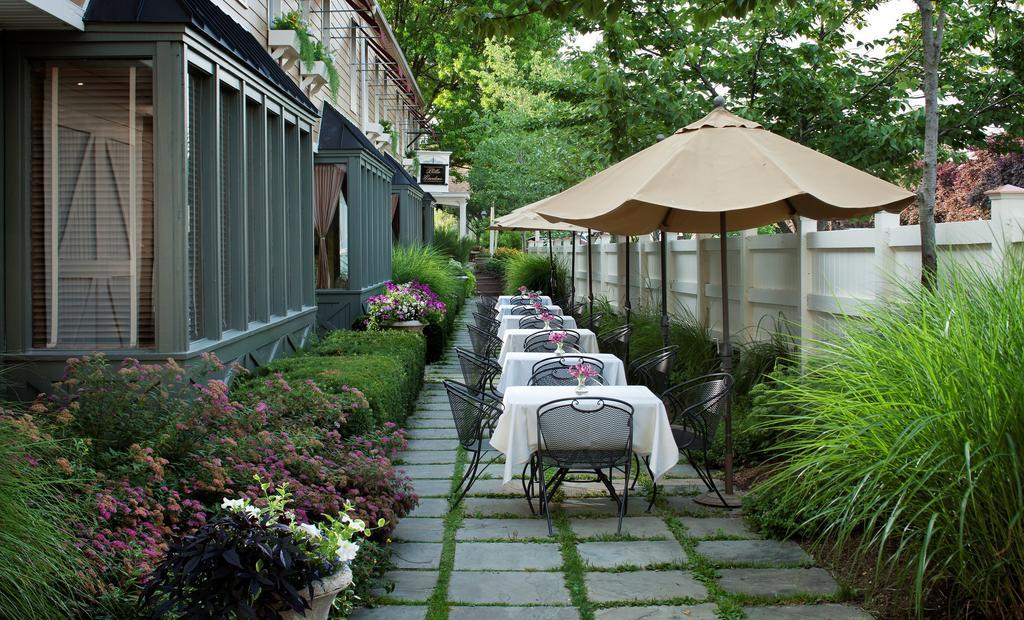 The Inn At Leola Village, A Historic Hotel Of America Exterior photo